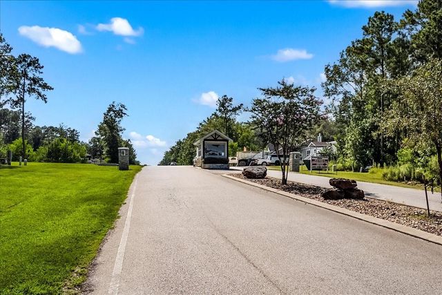 158 Road 6609, Dayton, TX 77535