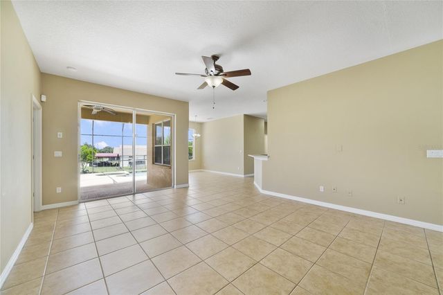 243 WILDFLOWER ROAD, Davenport, FL 33837