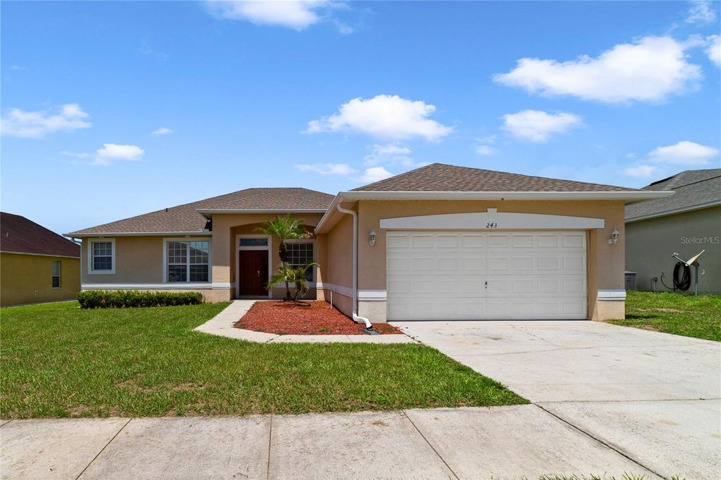243 WILDFLOWER ROAD, Davenport, FL 33837