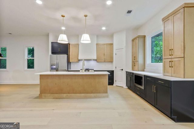 745 Trout Street NE, Marietta, GA 30060
