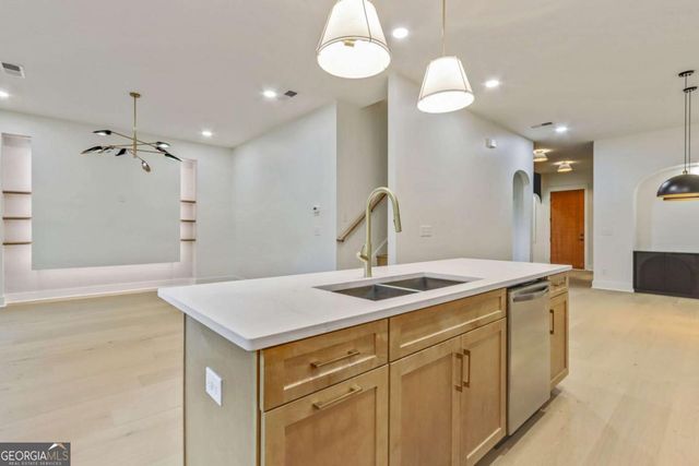 745 Trout Street NE, Marietta, GA 30060