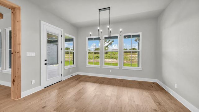 548 Aermotor Loop, Weatherford, TX 76085