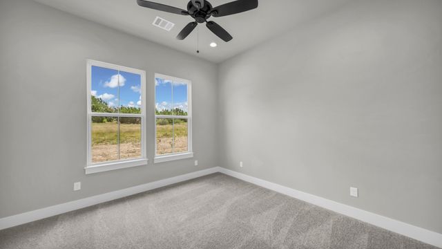 548 Aermotor Loop, Weatherford, TX 76085