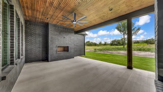 548 Aermotor Loop, Weatherford, TX 76085