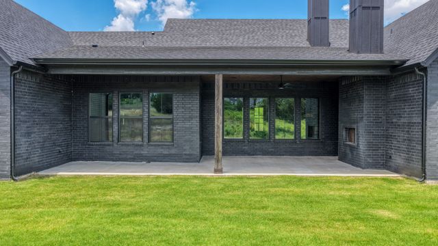 548 Aermotor Loop, Weatherford, TX 76085