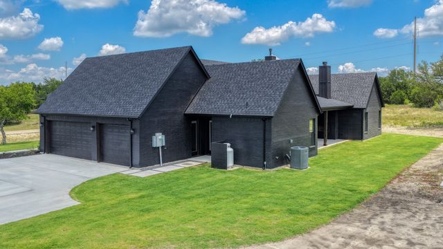 548 Aermotor Loop, Weatherford, TX 76085