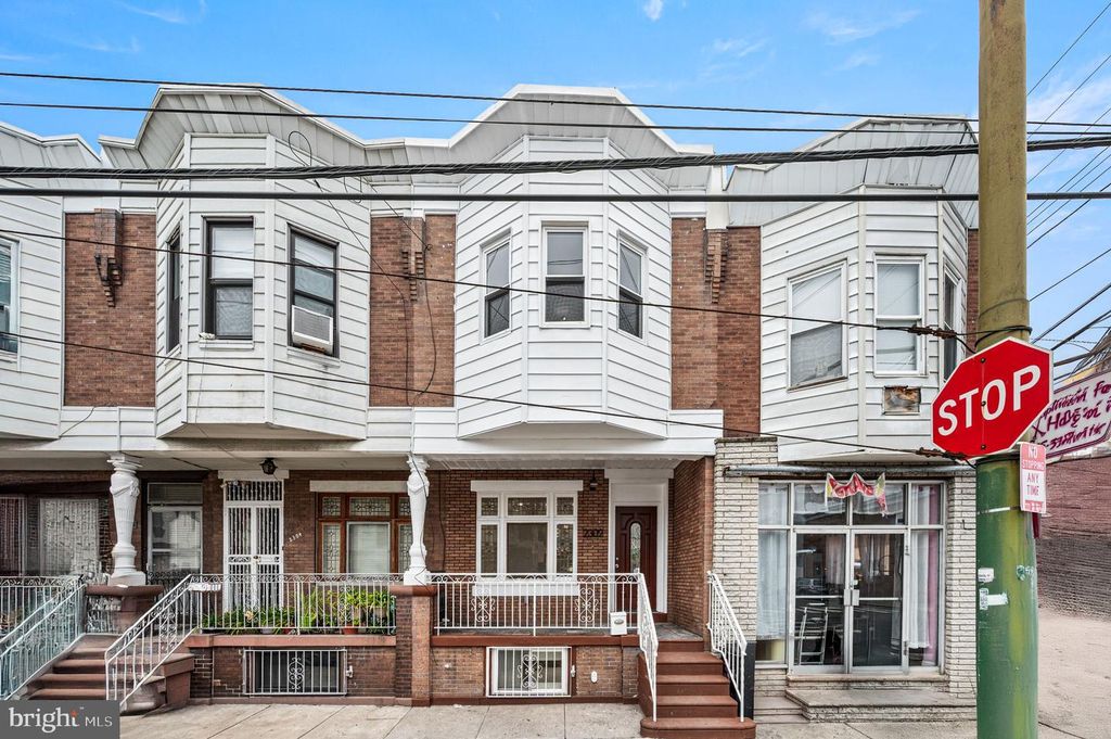 2302 S 22ND ST, Philadelphia, PA 19145