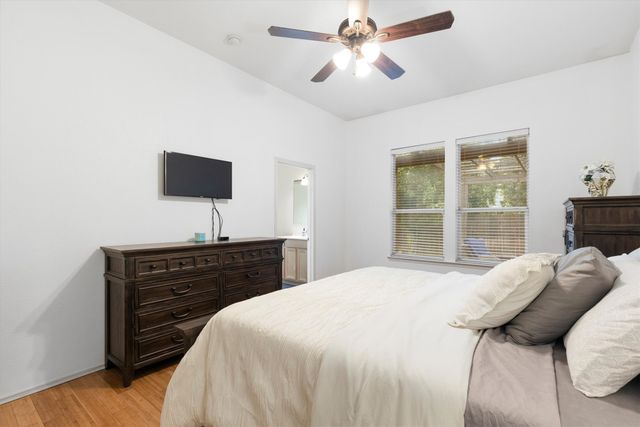 1042 Grimes Drive, Forney, TX 75126