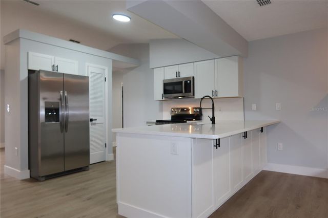 1311 BATTERSEA AVENUE, Spring Hill, FL 34609