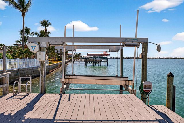 2326 SETON LANE, Largo, FL 33774