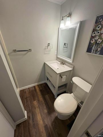1515 Lofton Way, Fort Wayne, IN 46815