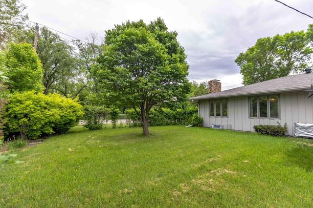 501 23rd Avenue S, Fargo, ND 58103