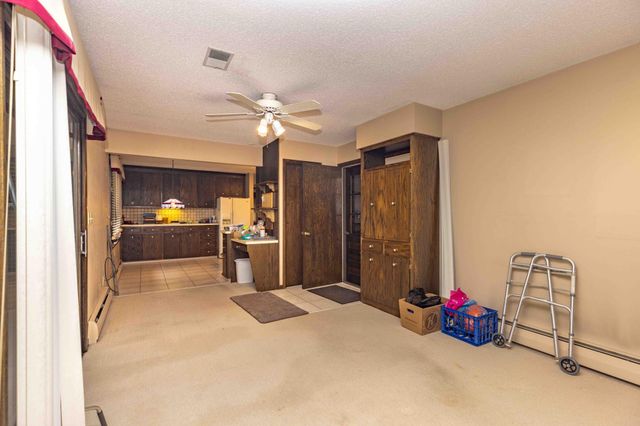 501 23rd Avenue S, Fargo, ND 58103