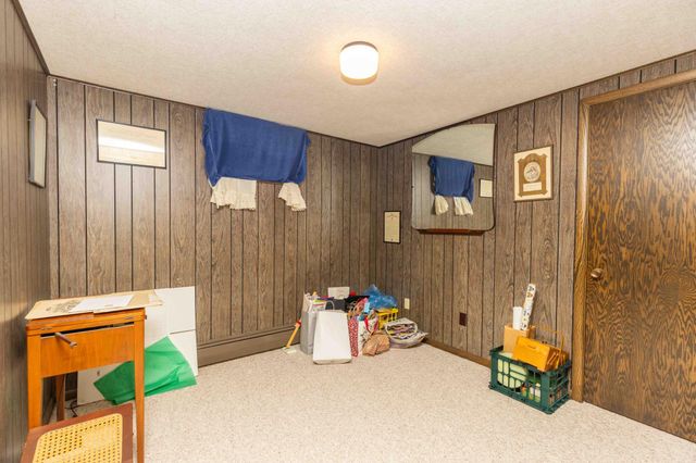 501 23rd Avenue S, Fargo, ND 58103
