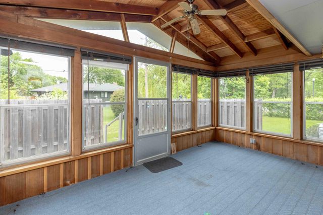 501 23rd Avenue S, Fargo, ND 58103