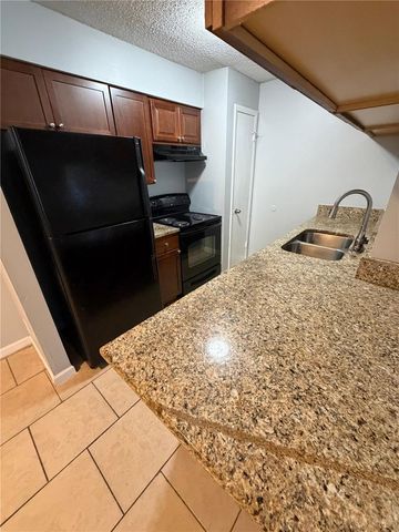 226 BERRY TREE PLACE 226, Brandon, FL 33510