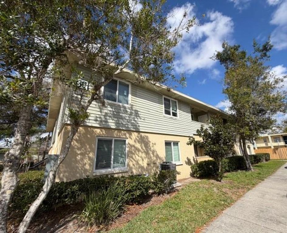 226 BERRY TREE PLACE 226, Brandon, FL 33510