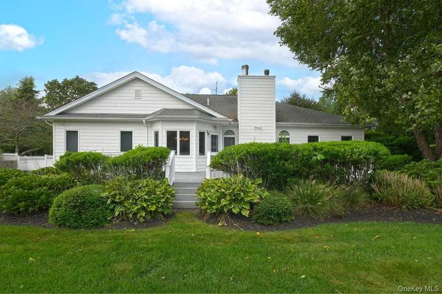 299 Pine Acre Boulevard, Dix Hills, NY 11746