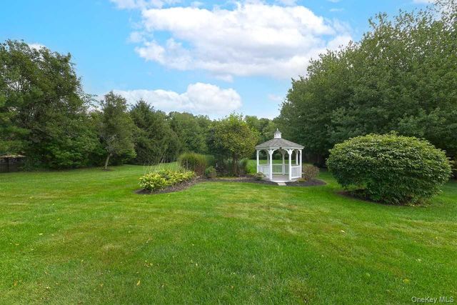 299 Pine Acre Boulevard, Dix Hills, NY 11746