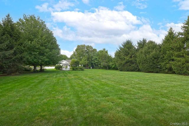299 Pine Acre Boulevard, Dix Hills, NY 11746