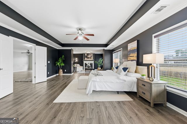 107 Oakbrook Lane, Douglasville, GA 30134