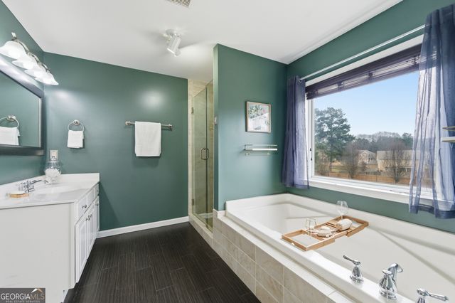 107 Oakbrook Lane, Douglasville, GA 30134