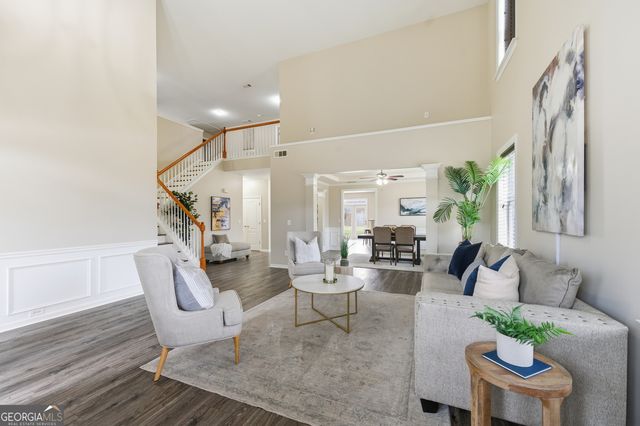 107 Oakbrook Lane, Douglasville, GA 30134