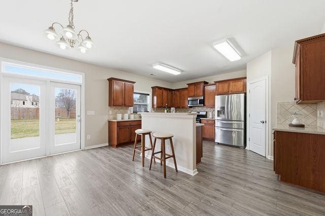 107 Oakbrook Lane, Douglasville, GA 30134