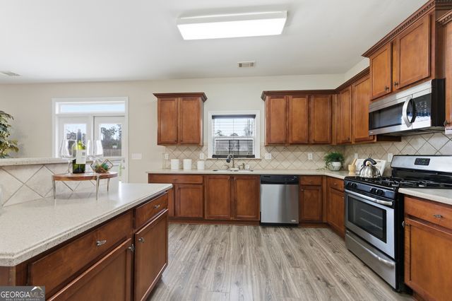 107 Oakbrook Lane, Douglasville, GA 30134