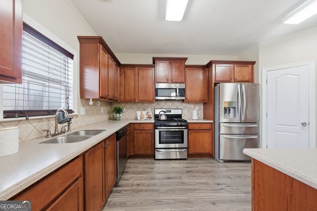 107 Oakbrook Lane, Douglasville, GA 30134