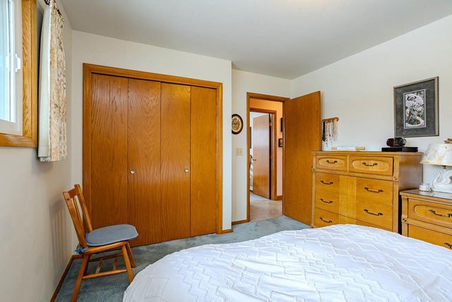 4620 STERNBERG AVENUE, Weston, WI 54476