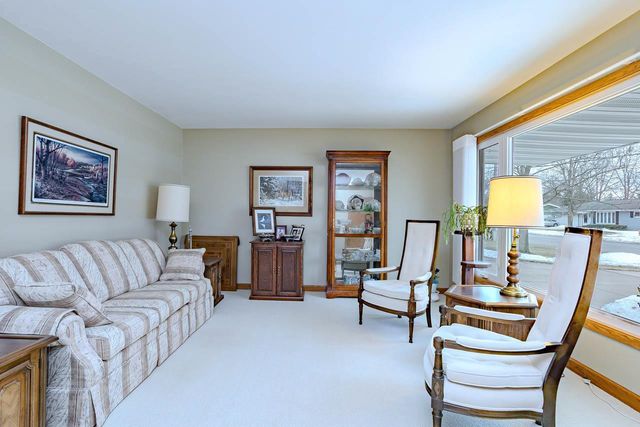 4620 STERNBERG AVENUE, Weston, WI 54476