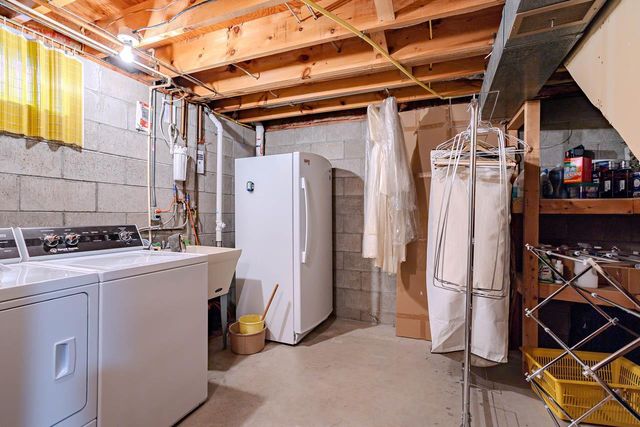 4620 STERNBERG AVENUE, Weston, WI 54476