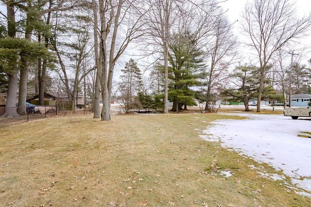 4620 STERNBERG AVENUE, Weston, WI 54476