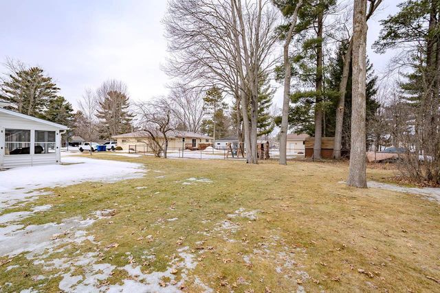 4620 STERNBERG AVENUE, Weston, WI 54476