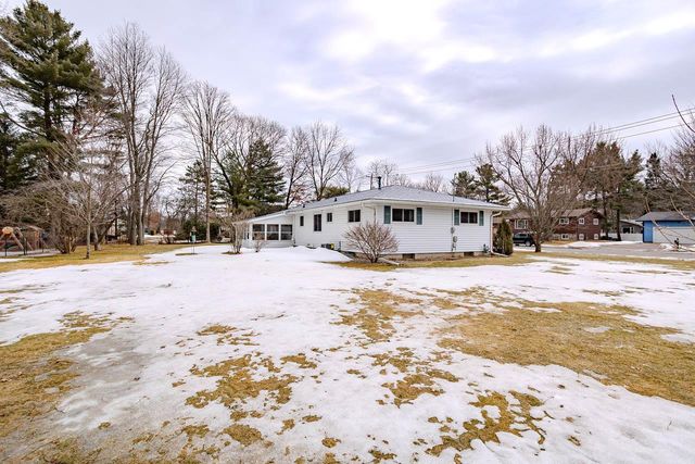 4620 STERNBERG AVENUE, Weston, WI 54476