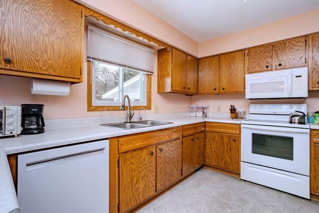 4620 STERNBERG AVENUE, Weston, WI 54476