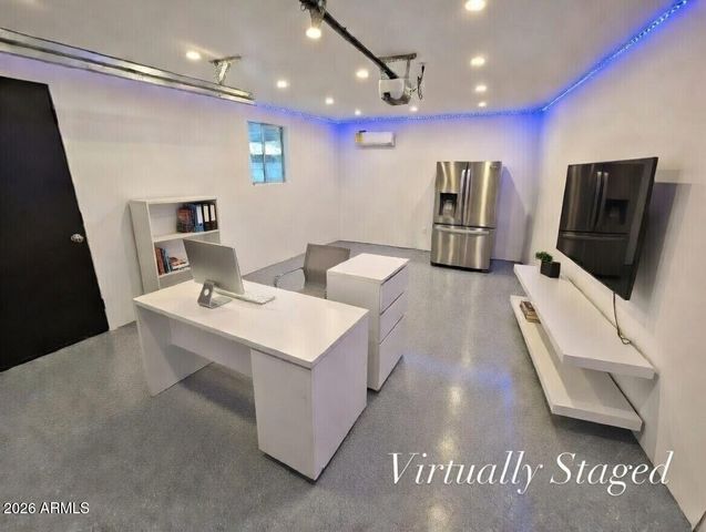 7323 N 16TH Place, Phoenix, AZ 85020