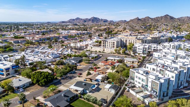 7323 N 16TH Place, Phoenix, AZ 85020