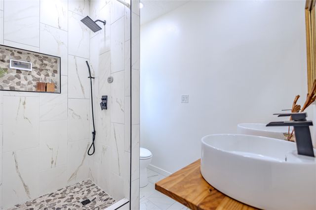 2503 SE 5th Street, Des Moines, IA 50315