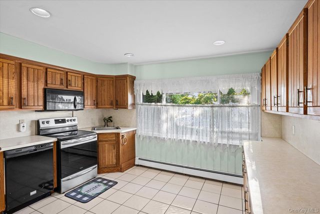 51 Shepherd Lane, Levittown, NY 11756