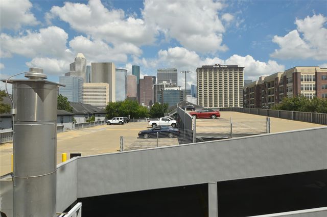 2510 Travis Street 202, Houston, TX 77006