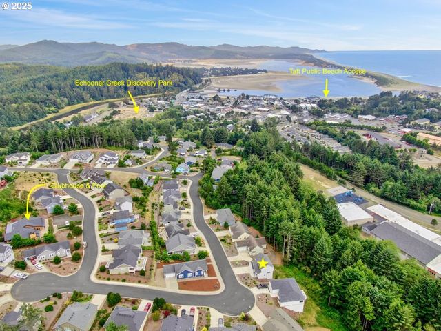 4153 Se INLET Ave, Lincoln City, OR 97367