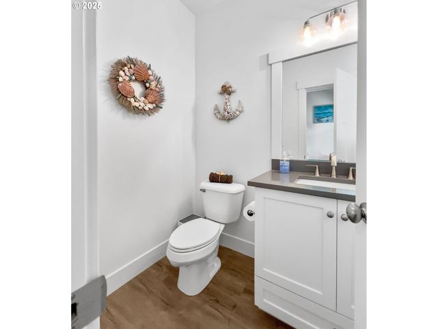 4153 Se INLET Ave, Lincoln City, OR 97367