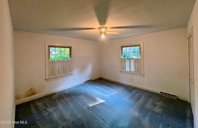1919 Canal Drive NW, Wilson, NC 27896