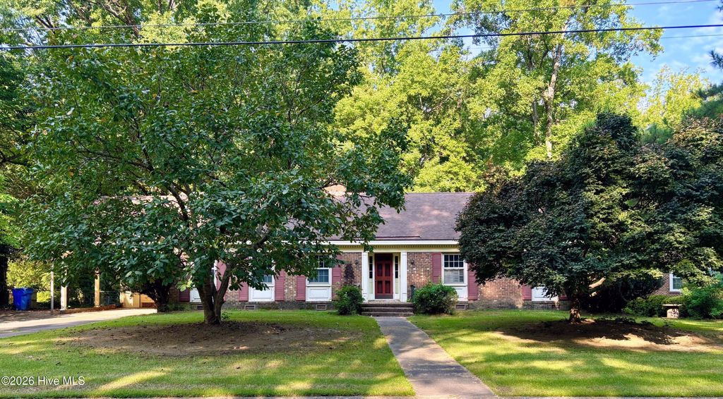 1919 Canal Drive NW, Wilson, NC 27896