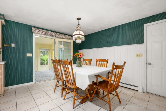 6 Viking Ln, Sandwich, MA 02563