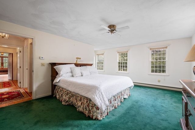 6 Viking Ln, Sandwich, MA 02563