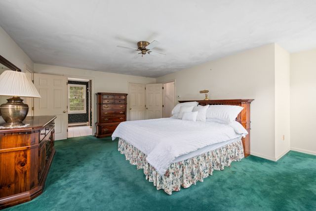 6 Viking Ln, Sandwich, MA 02563