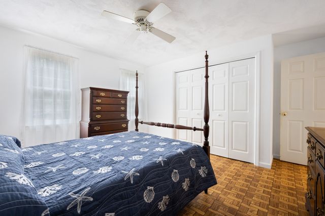 6 Viking Ln, Sandwich, MA 02563